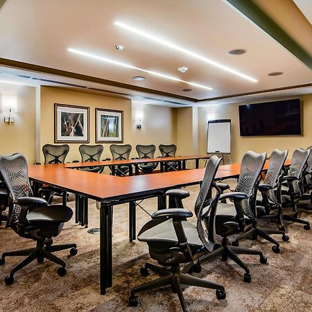 Hilton Garden Inn Alexandria Old Town National Harbor Ngoại thất bức ảnh