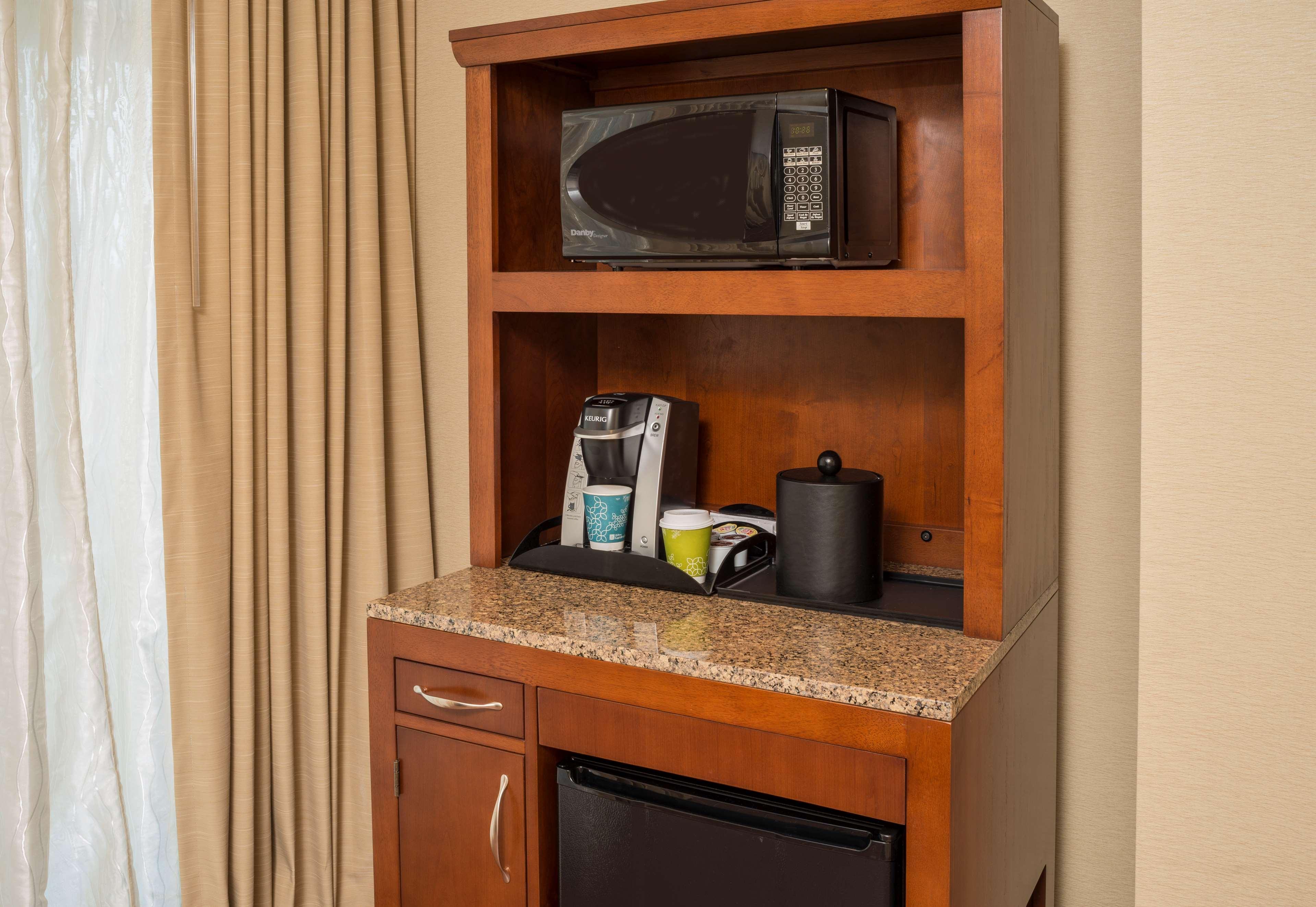 Hilton Garden Inn Alexandria Old Town National Harbor Ngoại thất bức ảnh