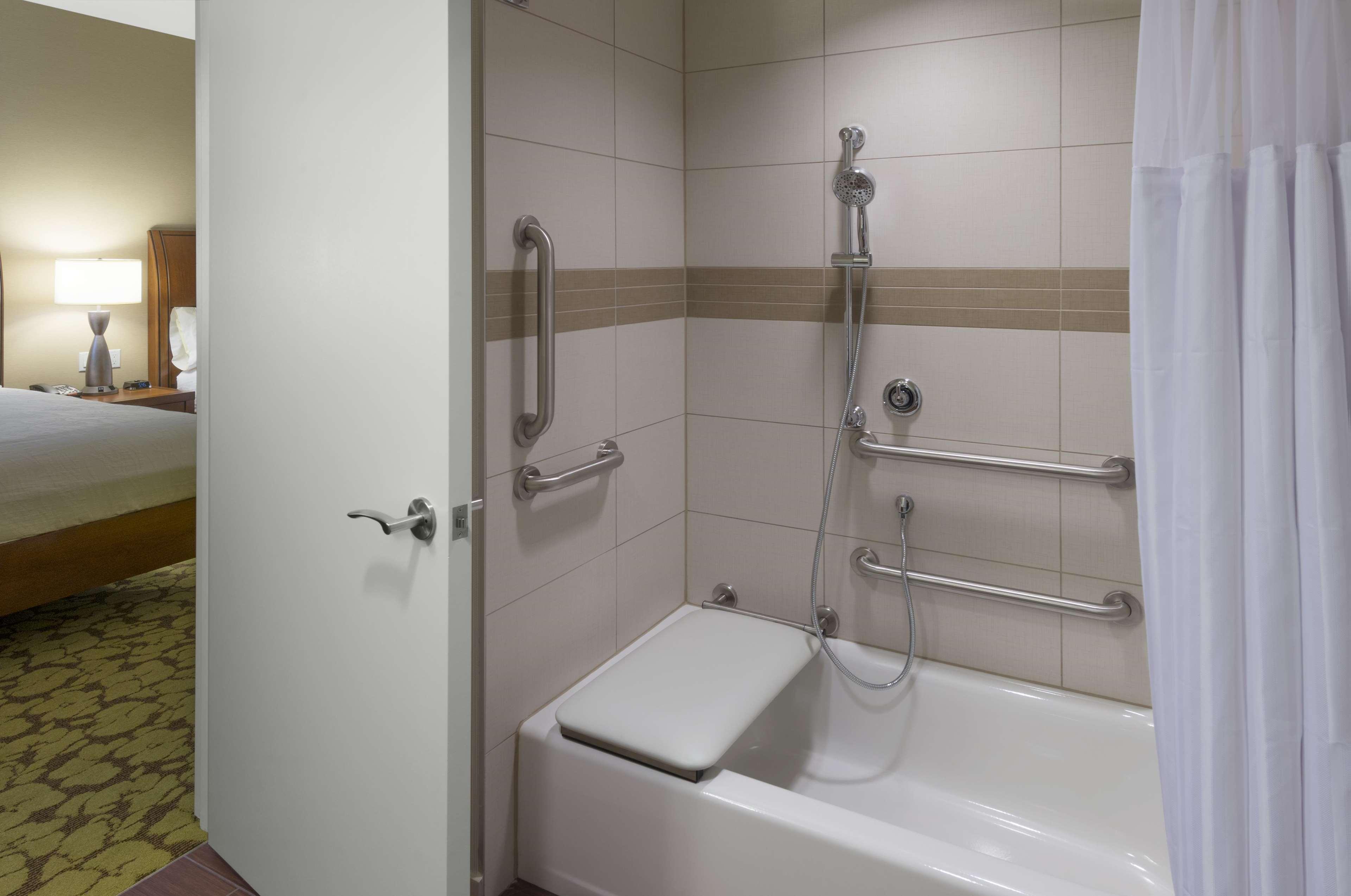 Hilton Garden Inn Alexandria Old Town National Harbor Ngoại thất bức ảnh