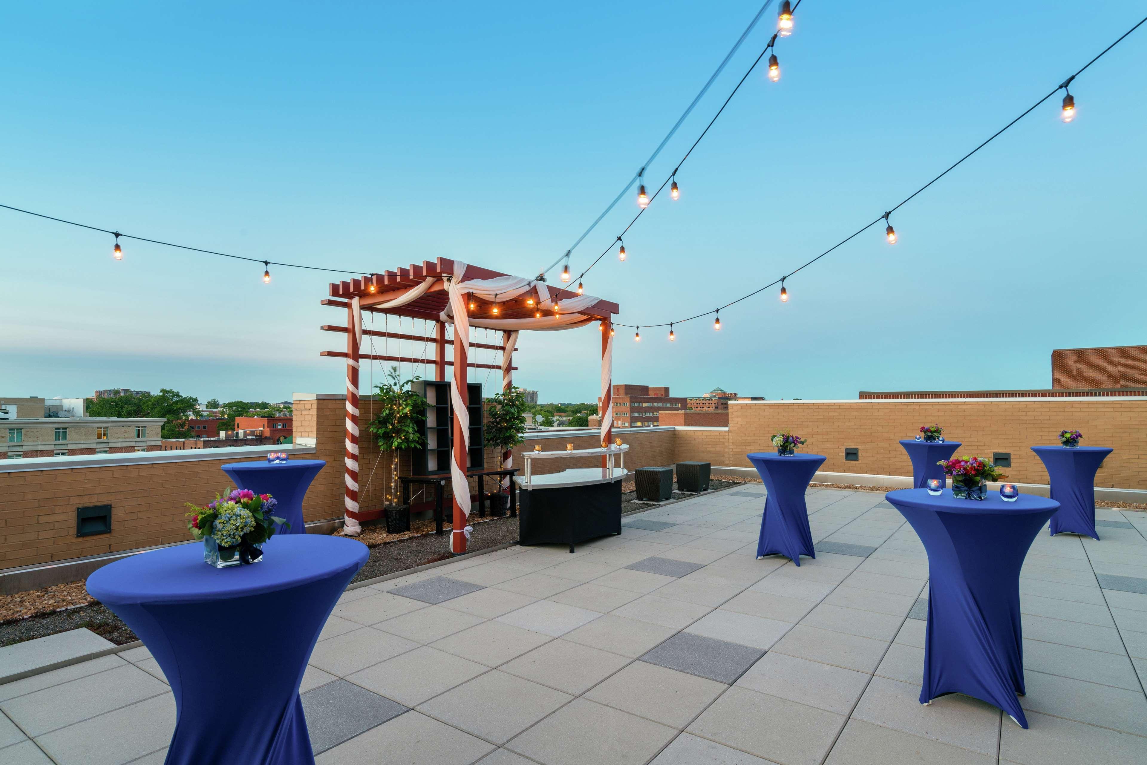 Hilton Garden Inn Alexandria Old Town National Harbor Ngoại thất bức ảnh
