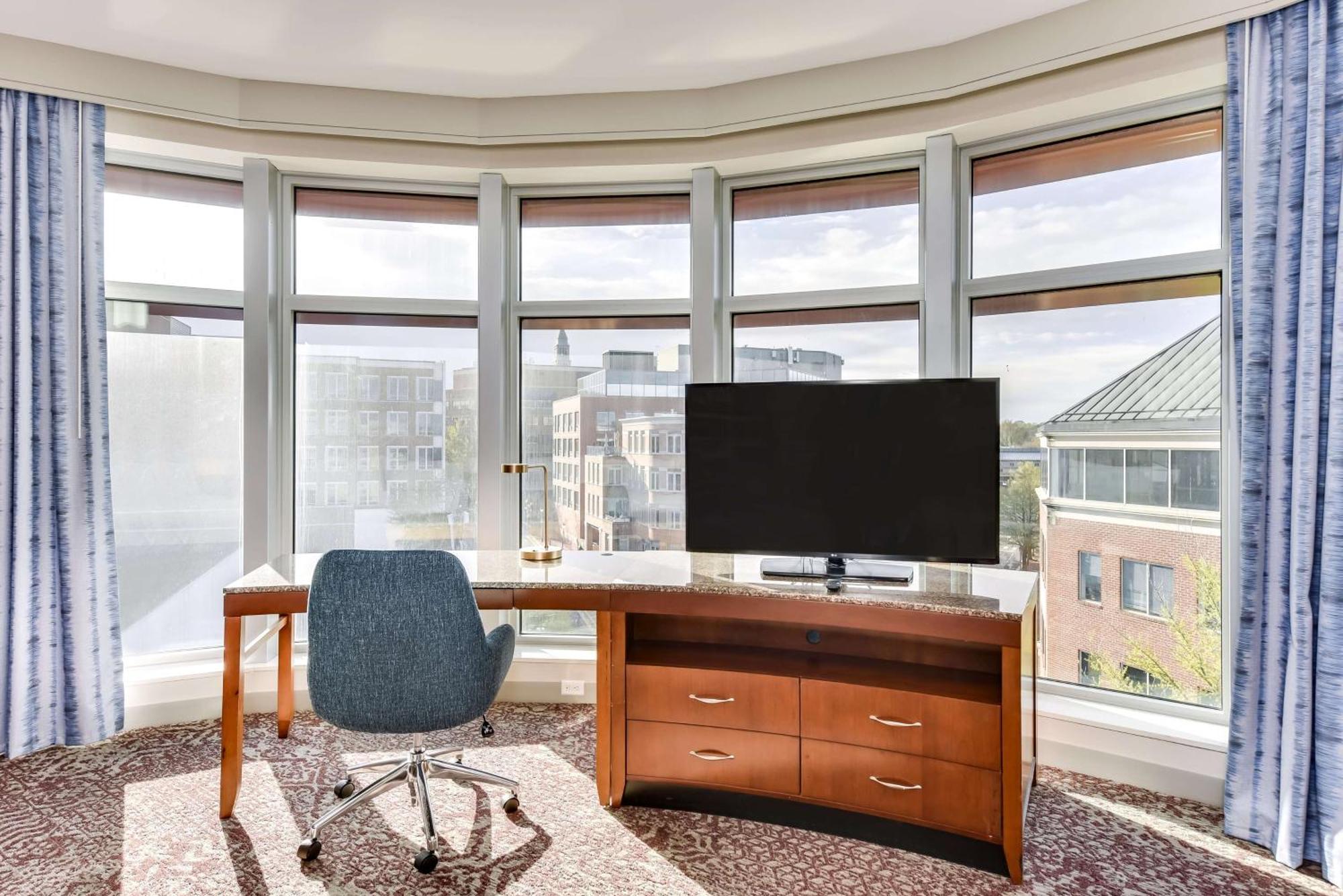 Hilton Garden Inn Alexandria Old Town National Harbor Ngoại thất bức ảnh